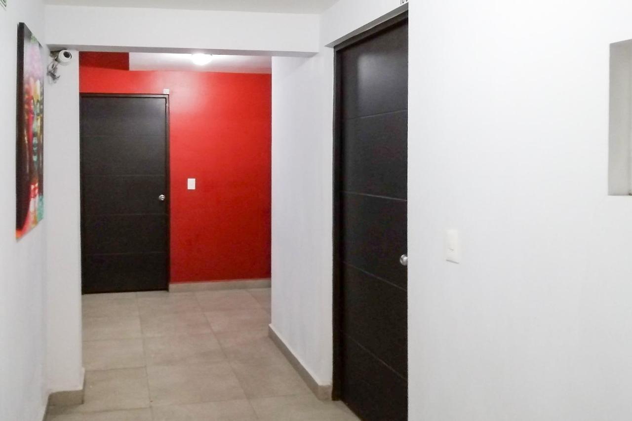 Adhoc Express Hotell Monterrey Exteriör bild