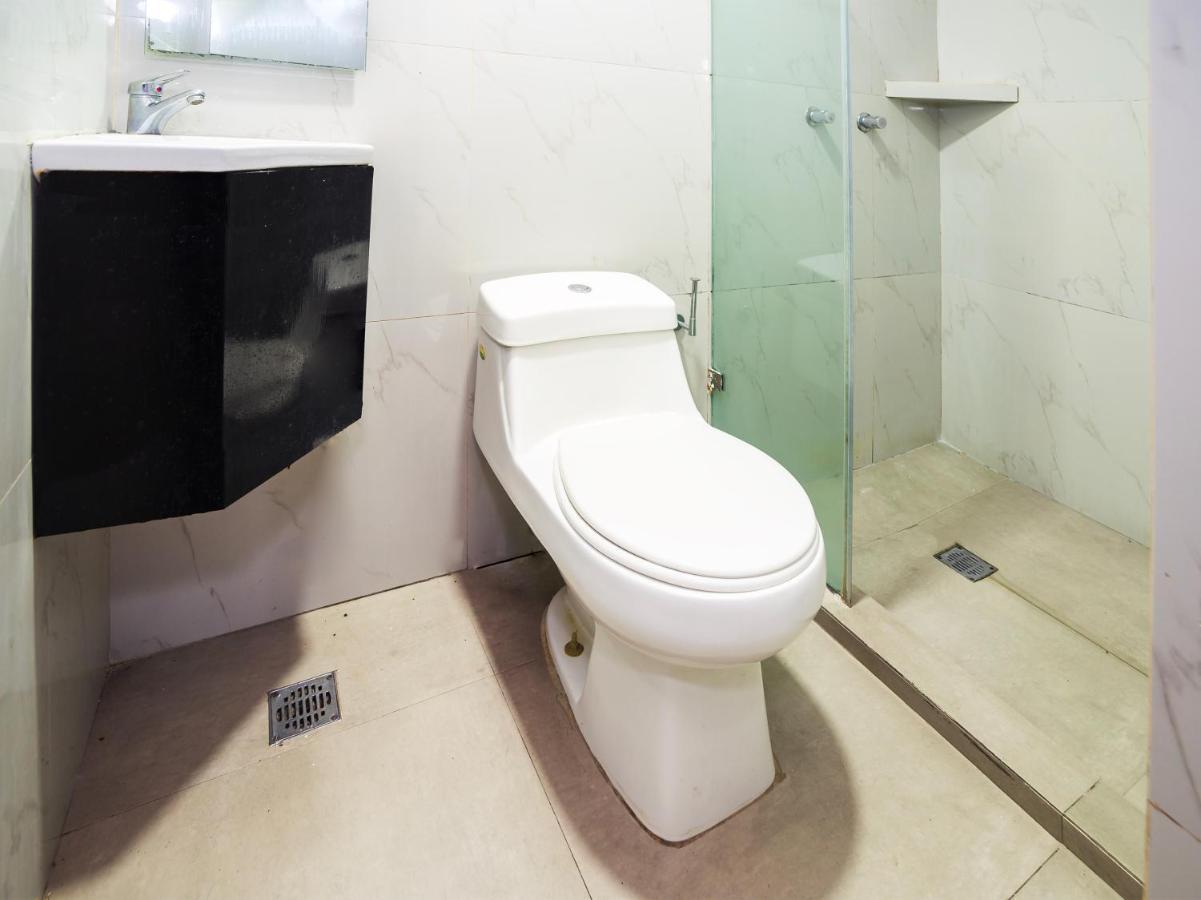 Adhoc Express Hotell Monterrey Exteriör bild